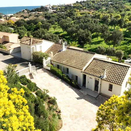 Homestay szállás Avec Piscine, Jacuzzi, Vue Et Montagne, A Pied