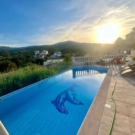 Avec Piscine, Jacuzzi, Vue Et Montagne, A Pied 홈스테이